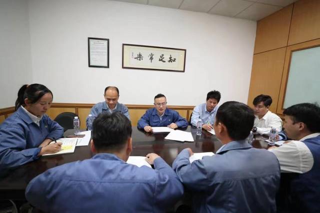 全國(guó)人大代表南亞公司劉進(jìn)：不遺余力為一線工人鼓與呼(圖1)